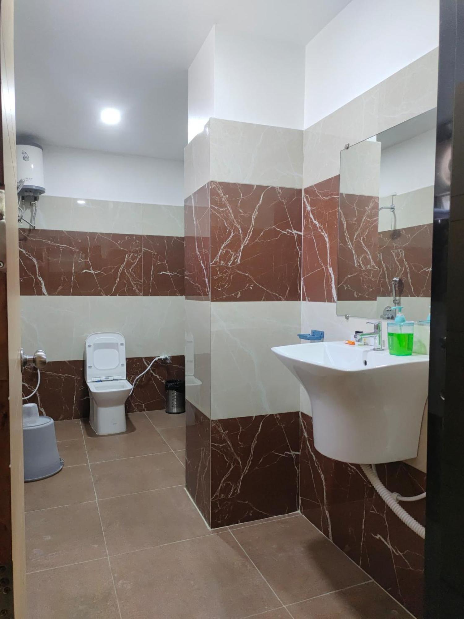 Hotel Meridian Blue Warangal Bagian luar foto